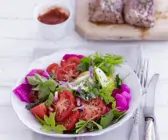 Kräuter-Tomatensalat