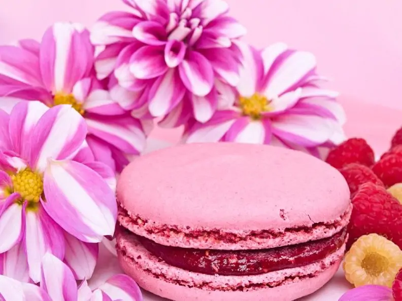 Himbeer-Macaron