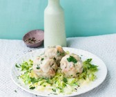 Semmelknödel mit Kohlgemüse