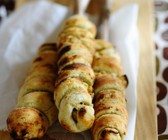 Gegrilltes Brot am Stock