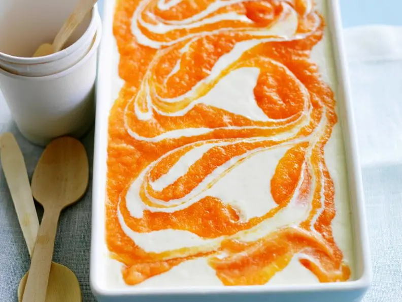 Käsekuchen mit Papayamus