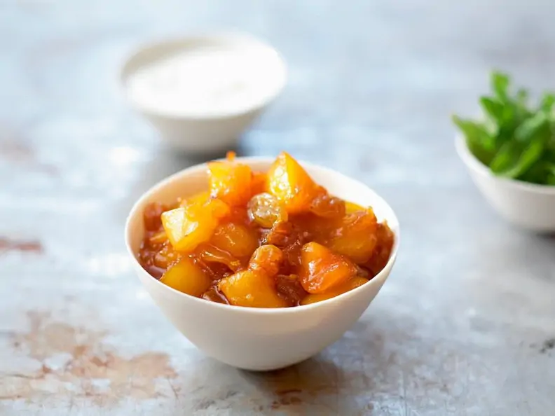 Chutney aus Mango und Ingwer