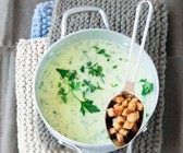 Cremige Petersiliensuppe