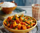 Kürbiscurry mit Bohnen