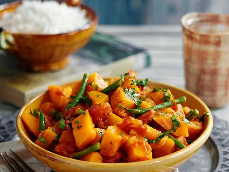 Kürbiscurry mit Bohnen