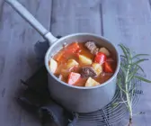 Gulaschsuppe mit Rosmarin