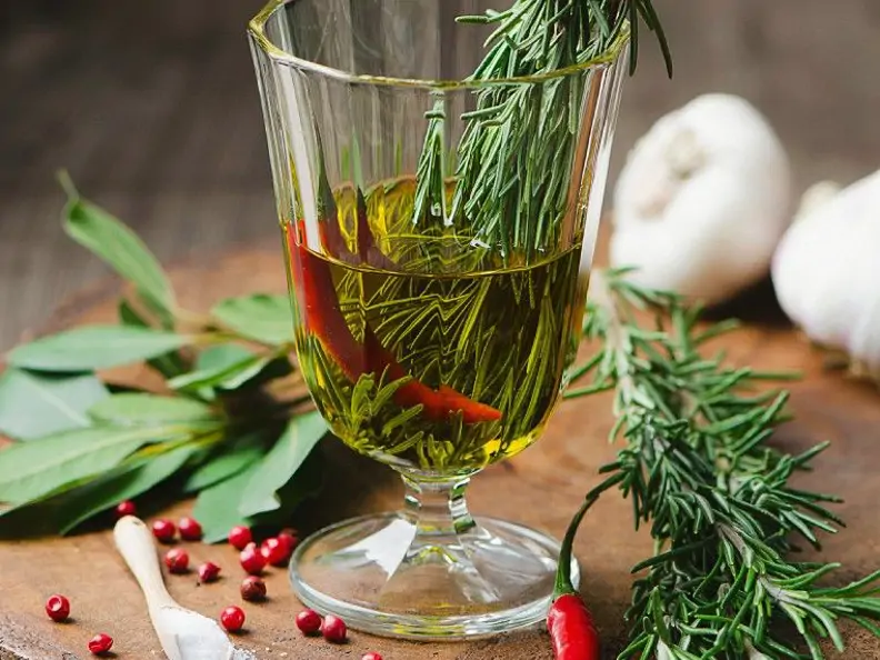 Marinade mit Rosmarin