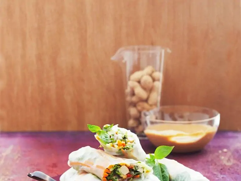 Sommerrollen mit Tofu und Gemüse