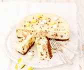 Käsekuchen mit Schokoröllchen