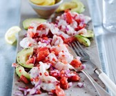 Ceviche mit Tomaten und Avocado