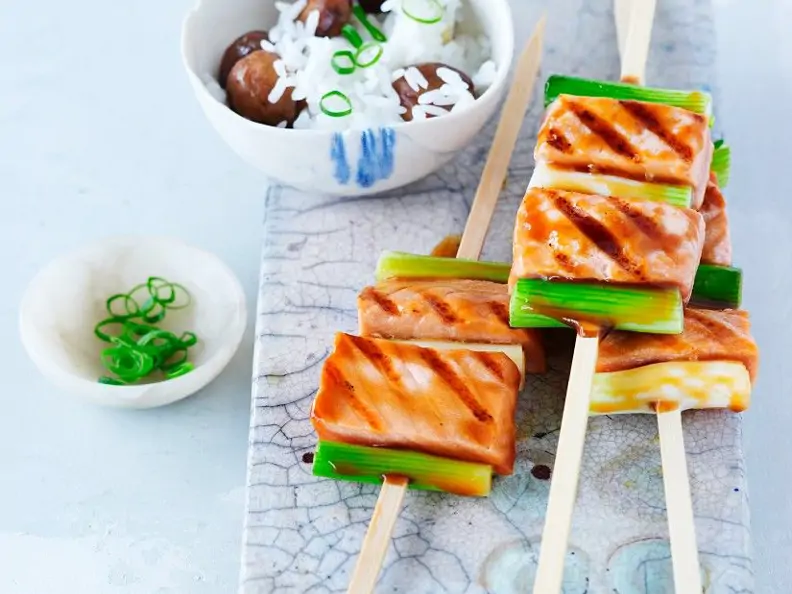 Lachsspieße mit Teriyakisoße