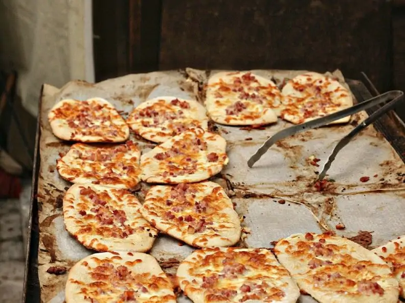 Kleine Flammkuchen