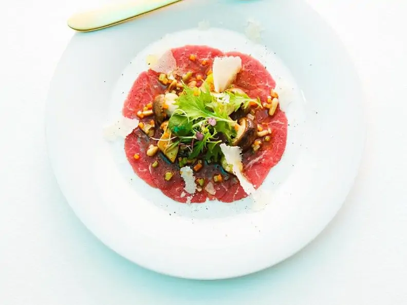 Rindercarpaccio mit Pilzen