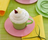 Mug Cake mit Ananas und Kokos