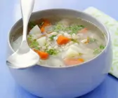 Kartoffelsuppe mit Graupen