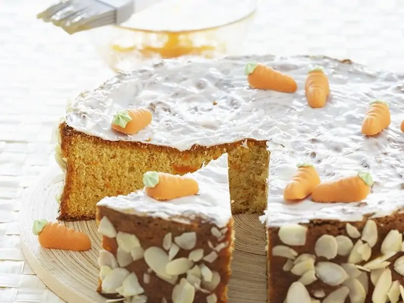Möhrenkuchen mit Mandeln