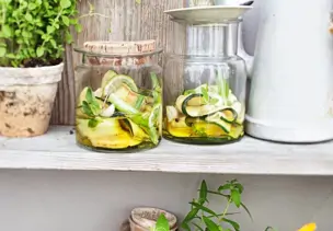 Zucchini in Öl-Marinade