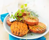 Gegrillte Süßkartoffel