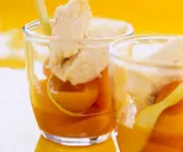 Aprikosen und Mirabellensorbet