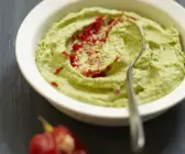 Creme aus Avocado mit Paprika