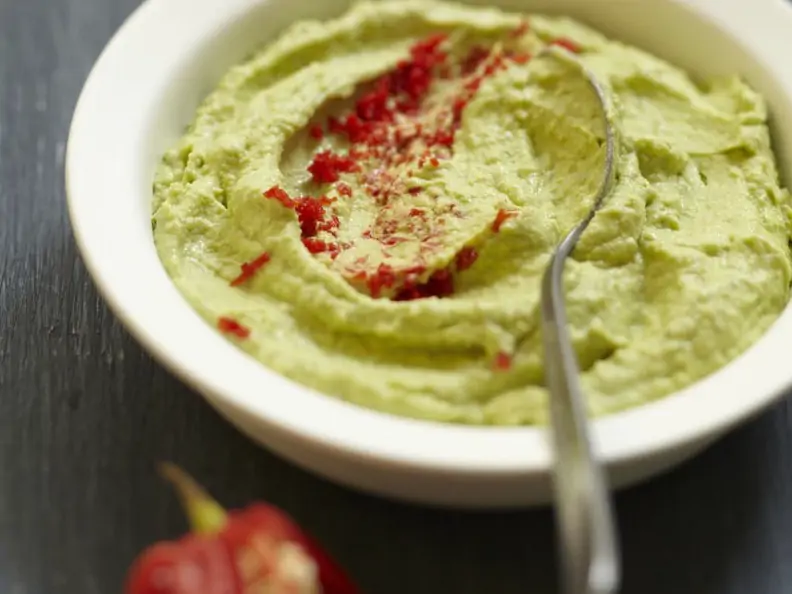 Creme aus Avocado mit Paprika