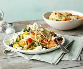 Spaghetti mit Sommergemüse und Feta