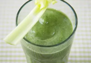 Sellerie-Rucola-Drink
