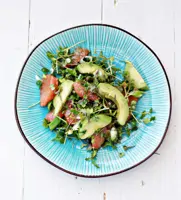 Avocado-Grapefruit-Salat mit Quinoa